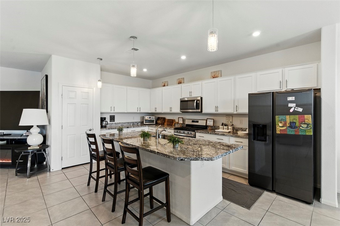 3548 Valley Lily Street