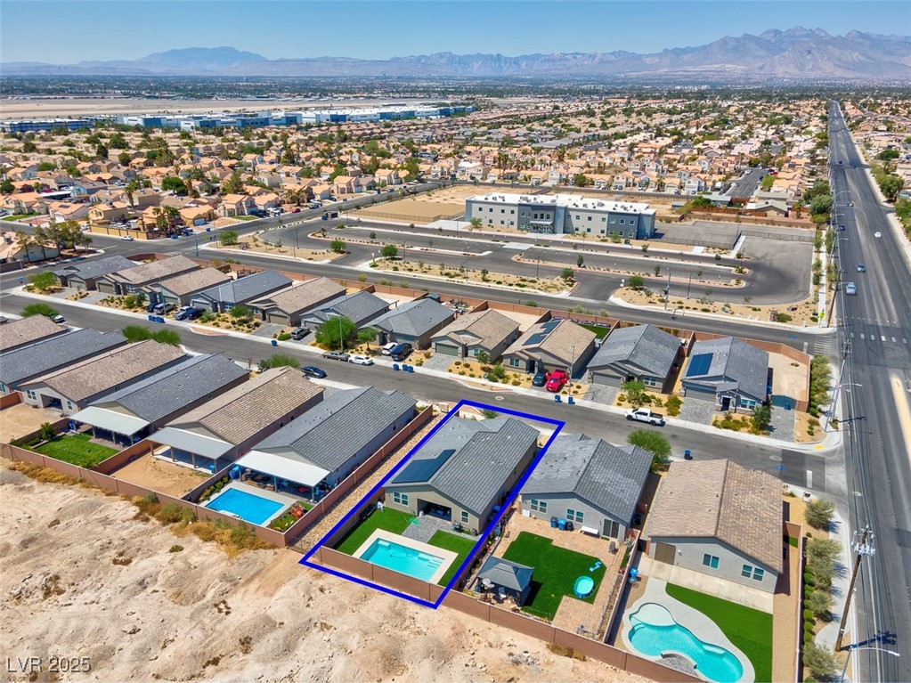 3548 Valley Lily Street