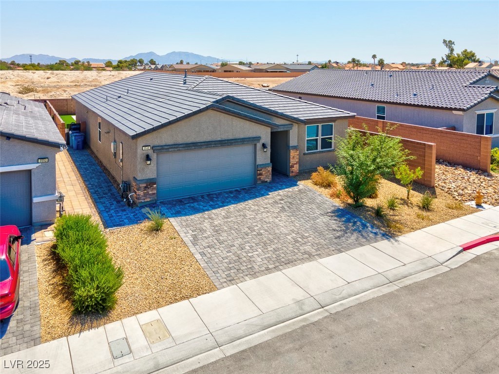 3548 Valley Lily Street