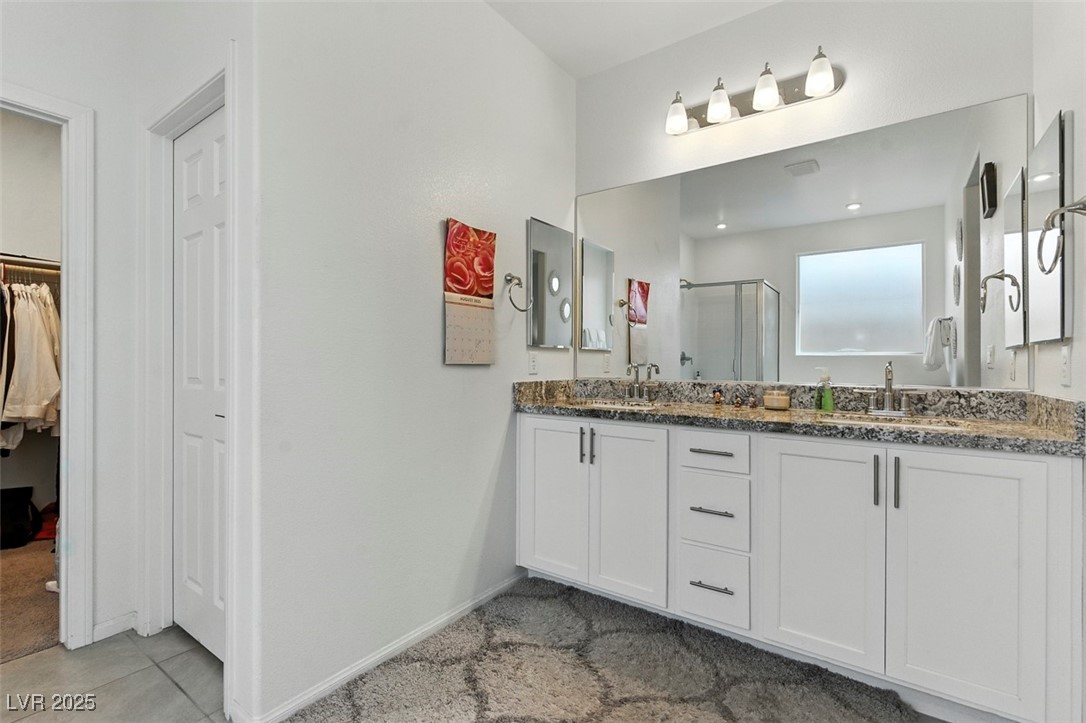 3548 Valley Lily Street