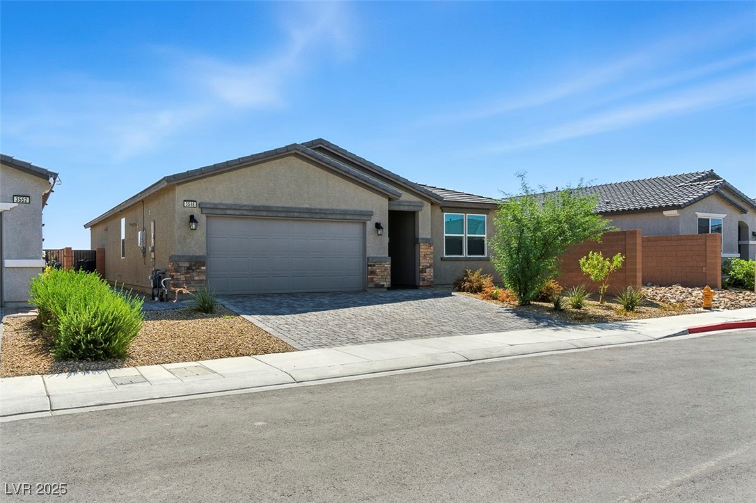 3548 Valley Lily Street