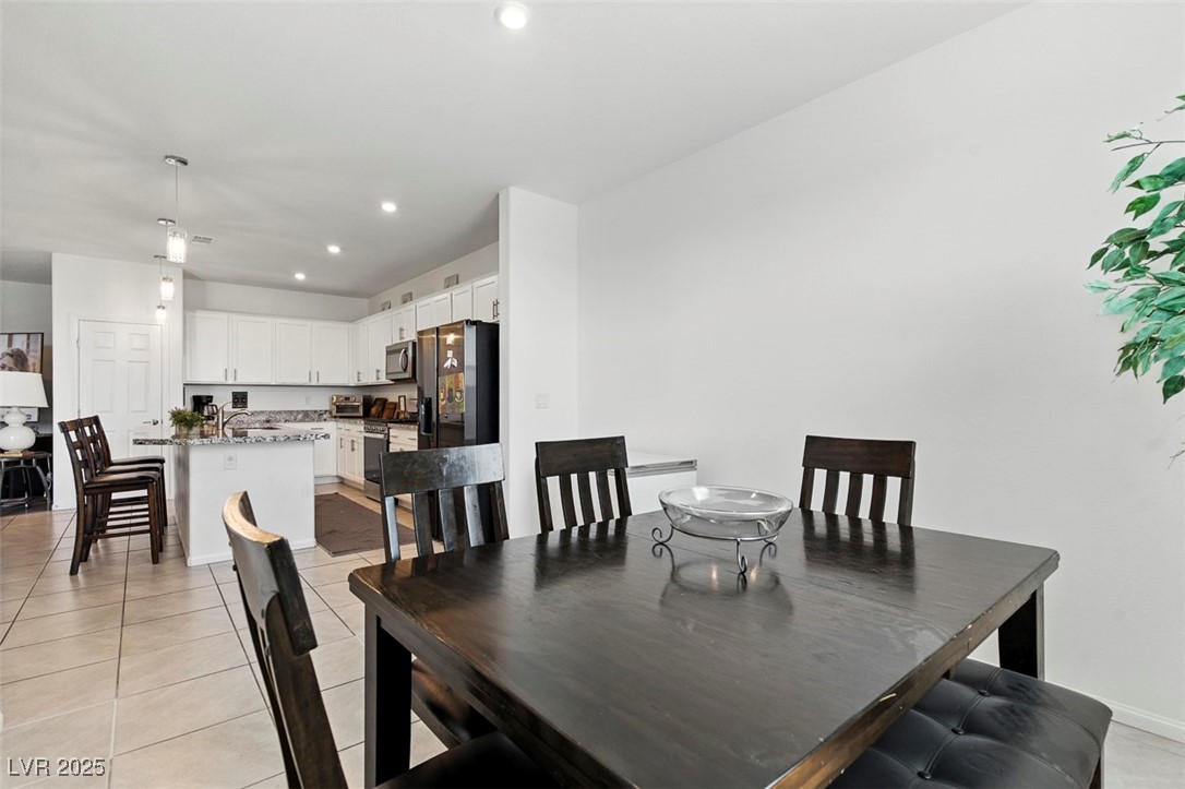 3548 Valley Lily Street