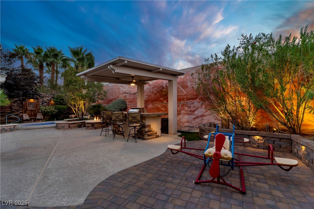 11304 Asilo Bianco Avenue