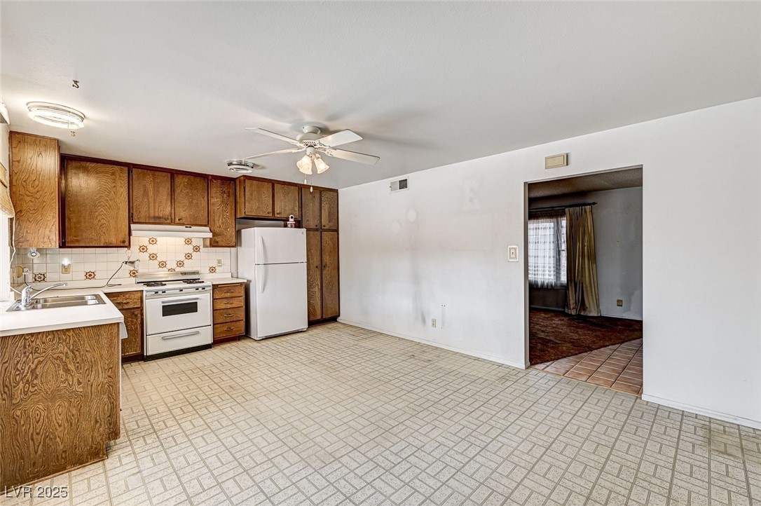 4356 Cloverhill Court