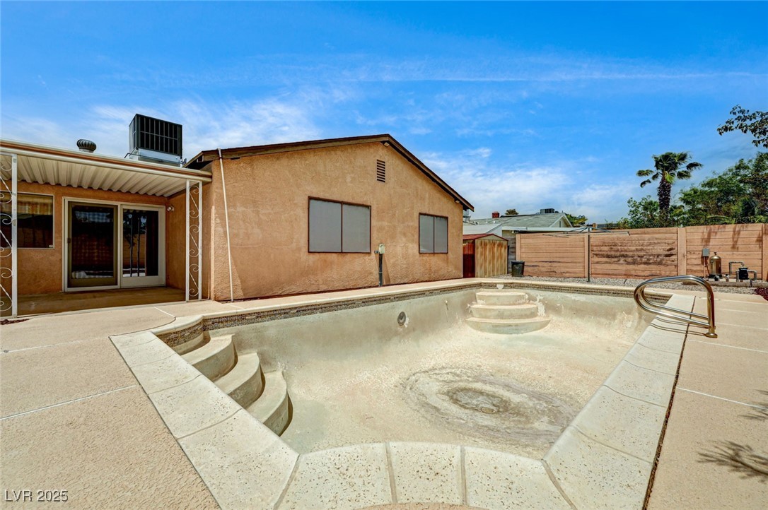 4356 Cloverhill Court