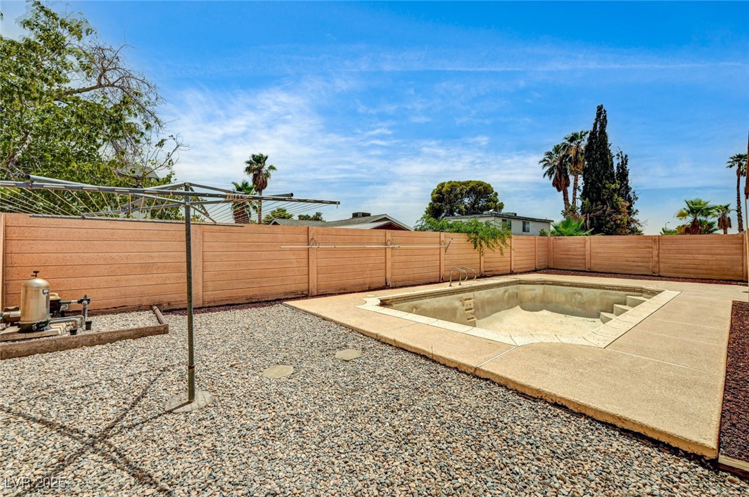 4356 Cloverhill Court