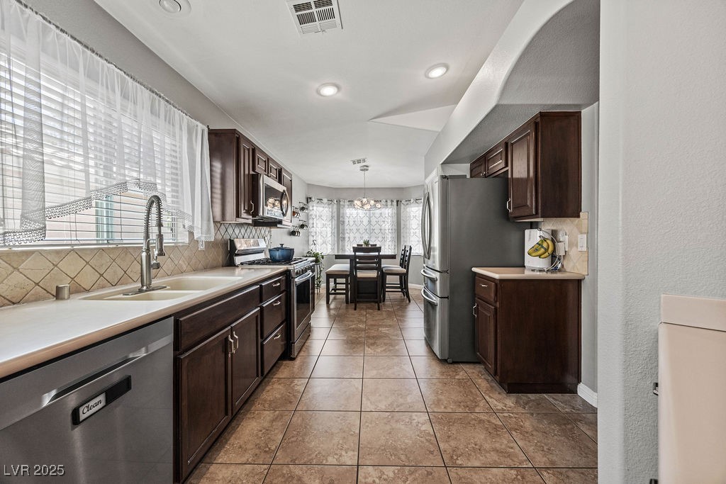2294 Dakota Sky Court