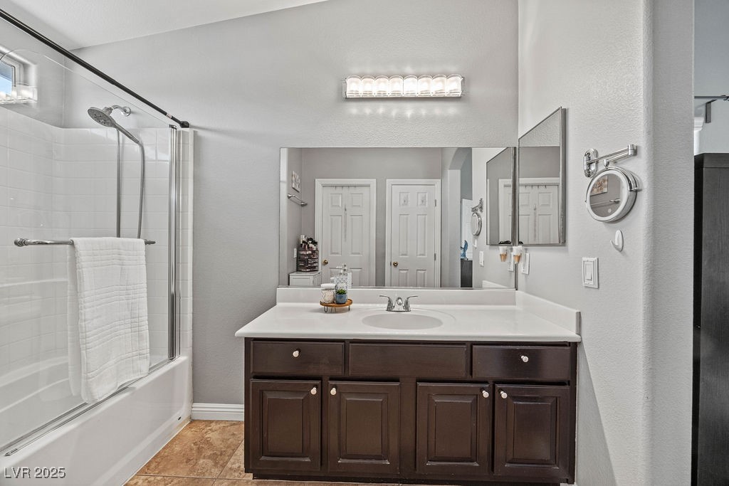 2294 Dakota Sky Court