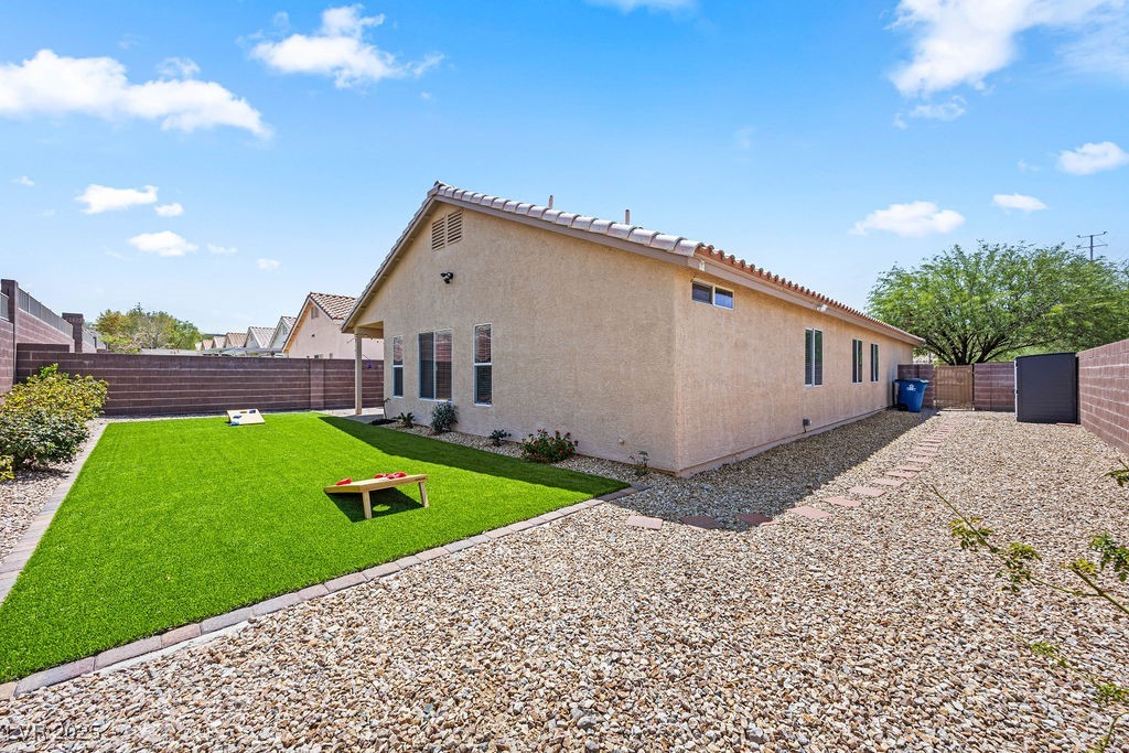 2294 Dakota Sky Court