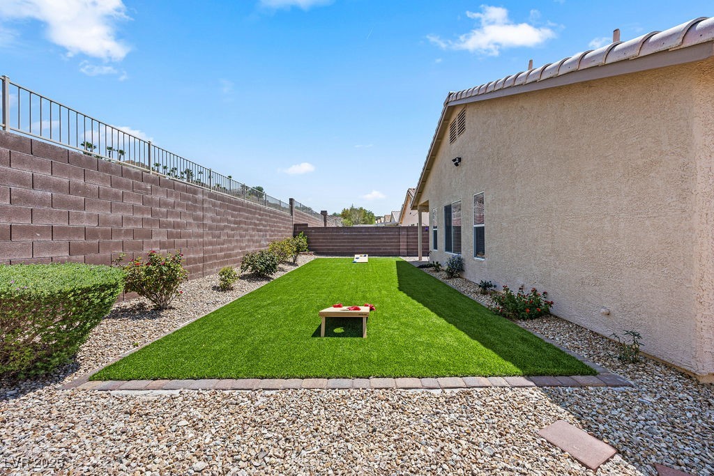 2294 Dakota Sky Court