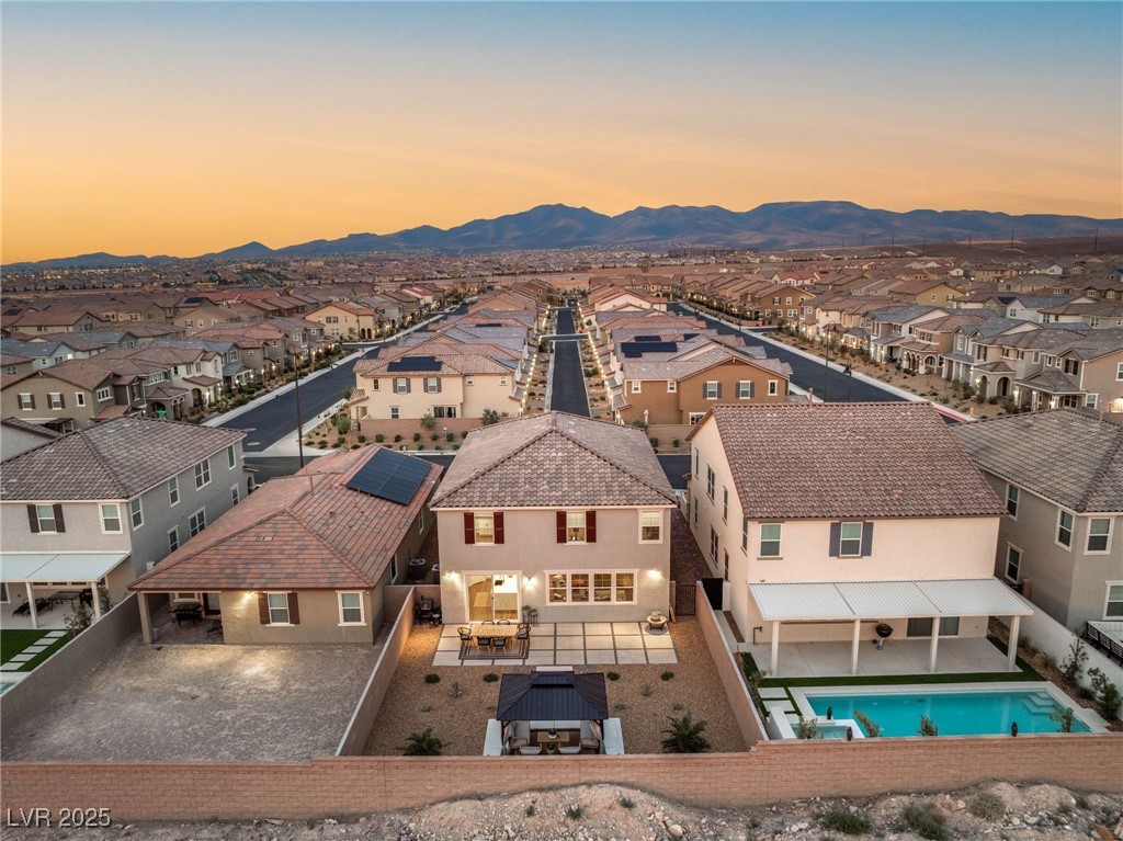 2661 Cava Tirreni Street