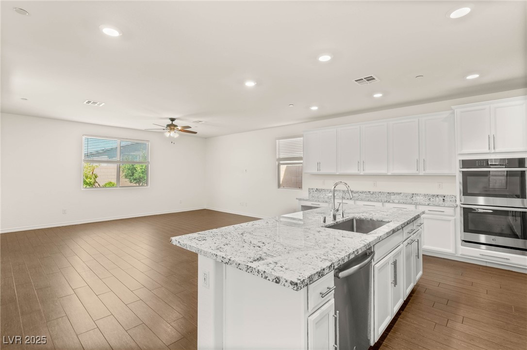 3132 Mossfield Avenue