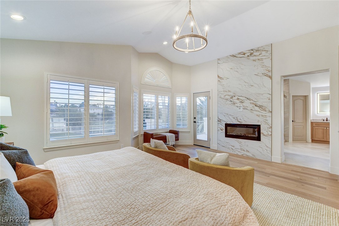 1929 Gleneagles Court