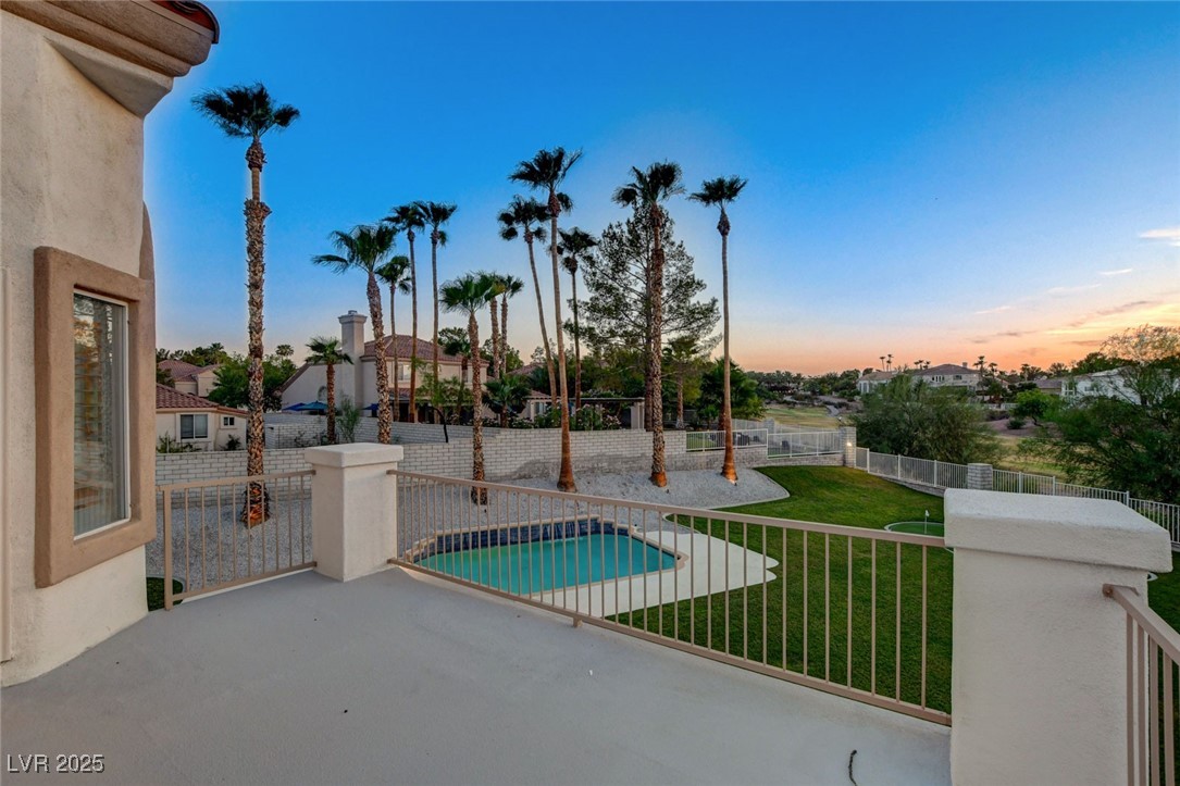 1929 Gleneagles Court