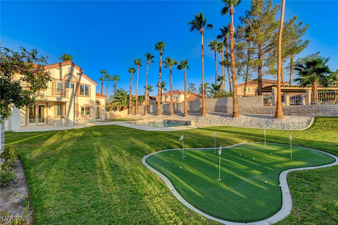 1929 Gleneagles Court