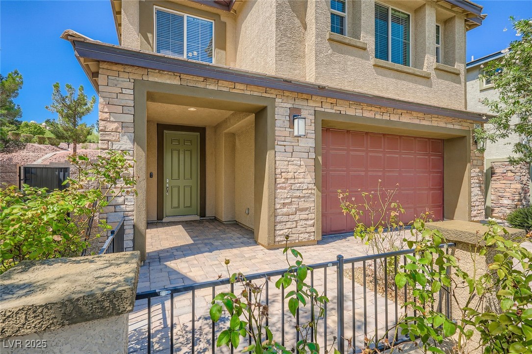 2947 Caxton Grove Drive