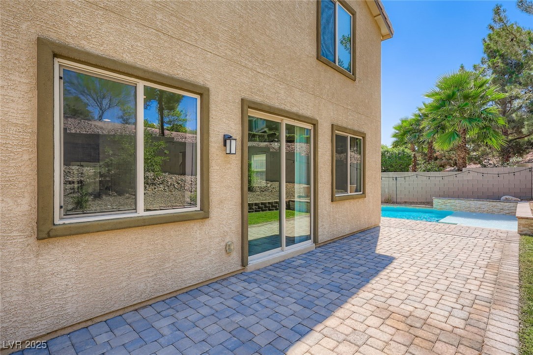 2947 Caxton Grove Drive