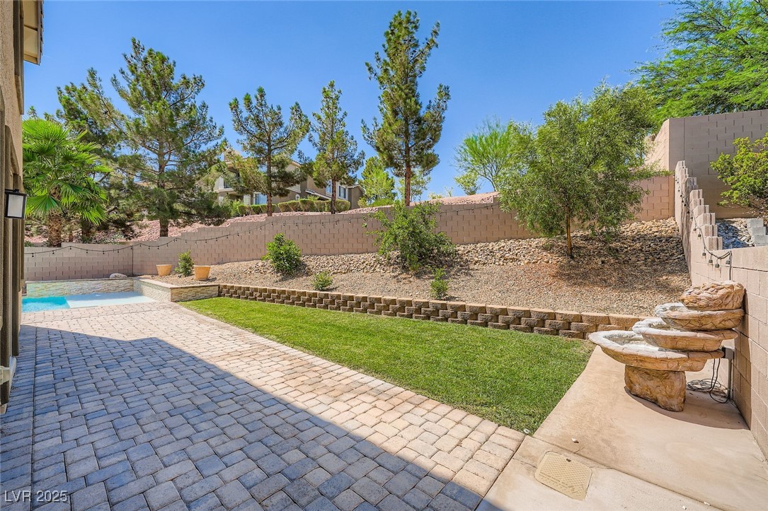 2947 Caxton Grove Drive