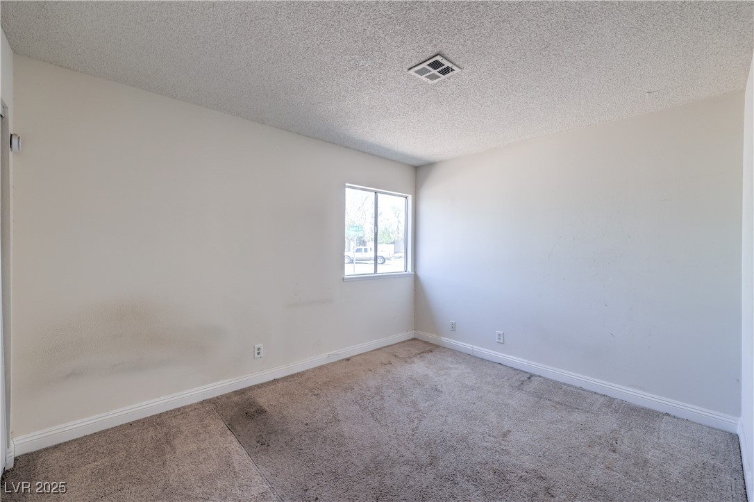 6349 Sparrow Lane