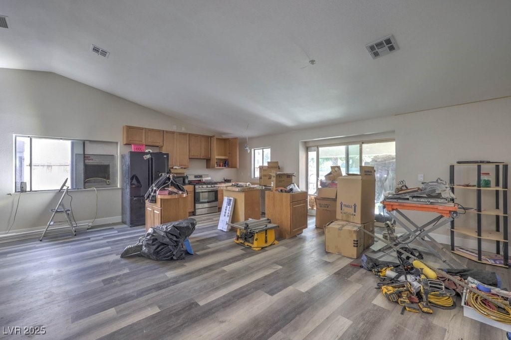 4448 Whelk Place