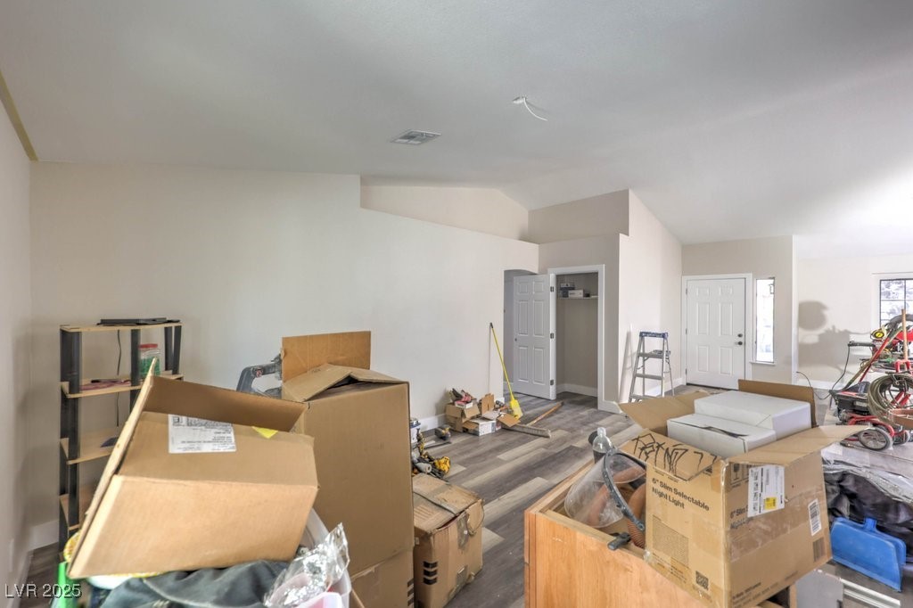 4448 Whelk Place