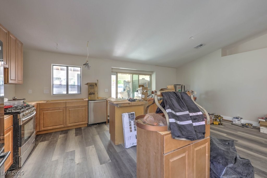 4448 Whelk Place