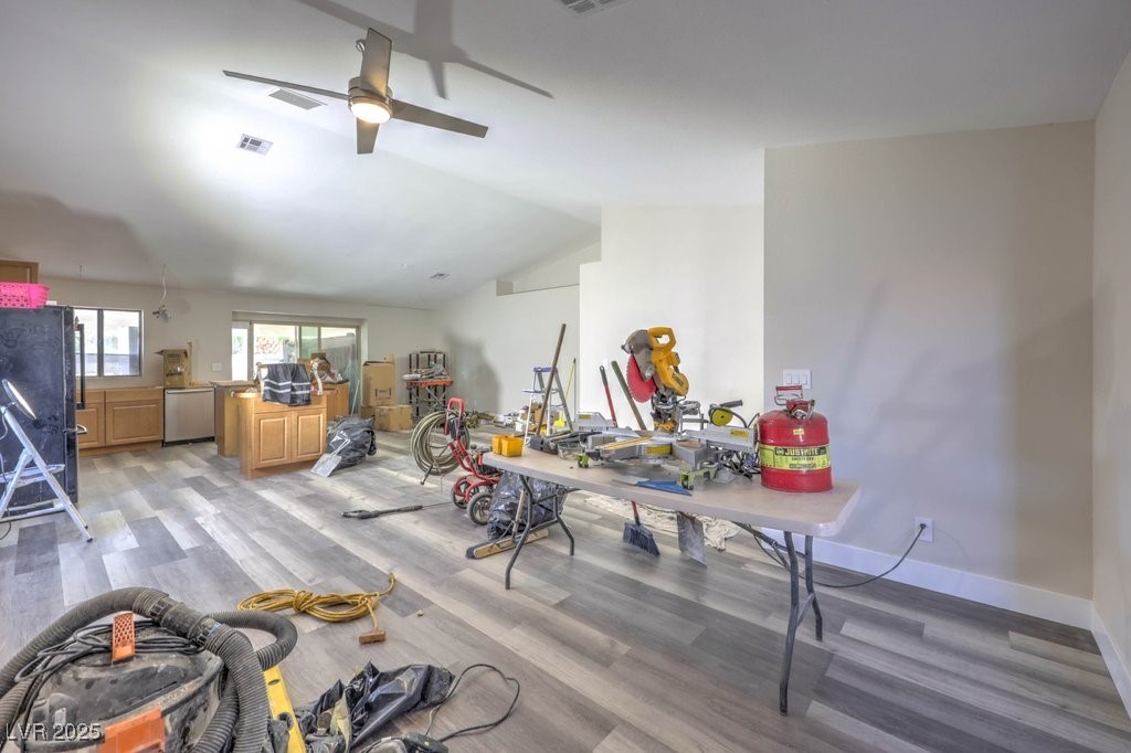 4448 Whelk Place