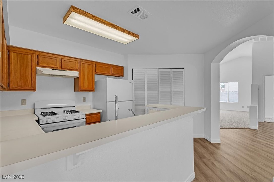 6537 Old Oxford Avenue