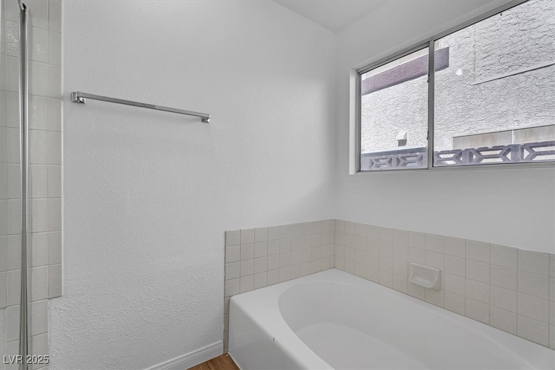 6537 Old Oxford Avenue