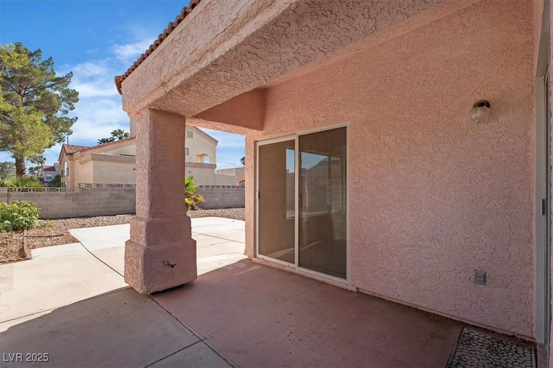 6537 Old Oxford Avenue