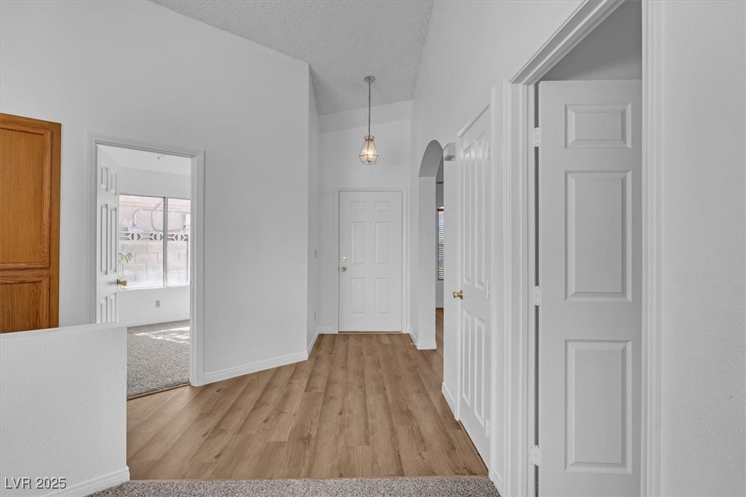 6537 Old Oxford Avenue