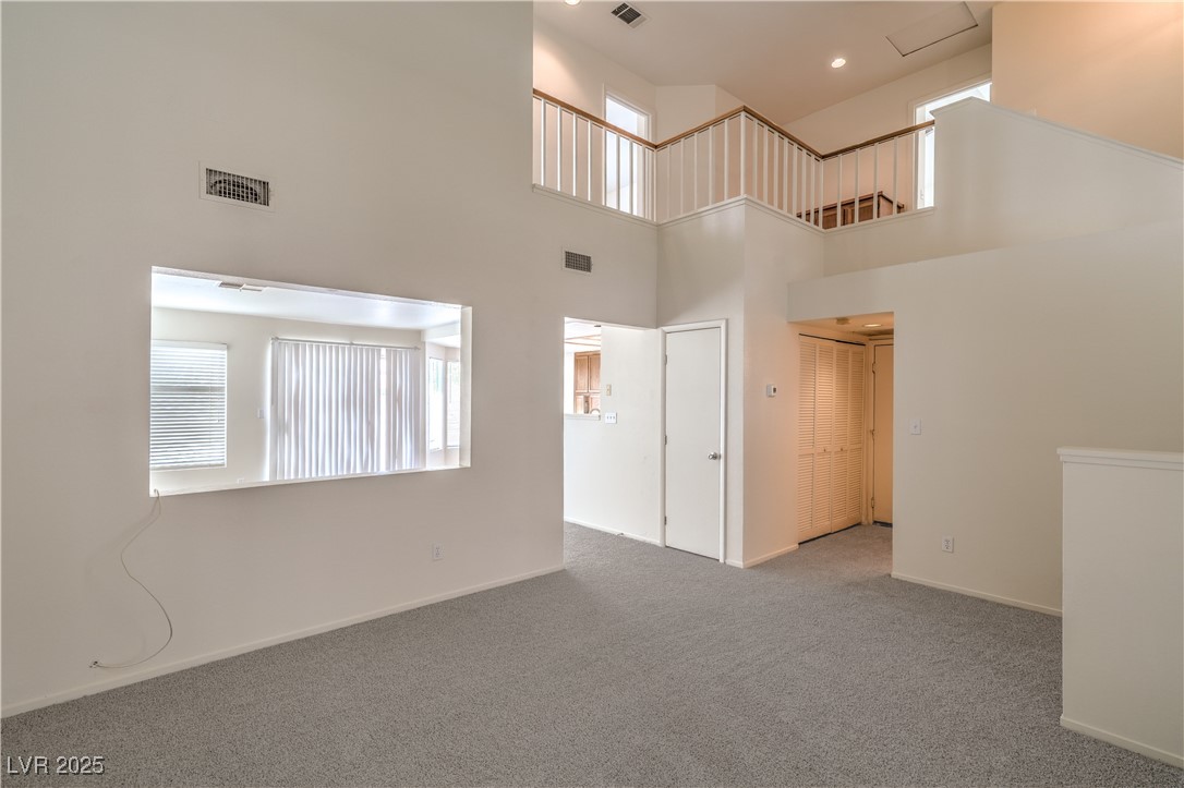 1520 Desert Ridge Avenue