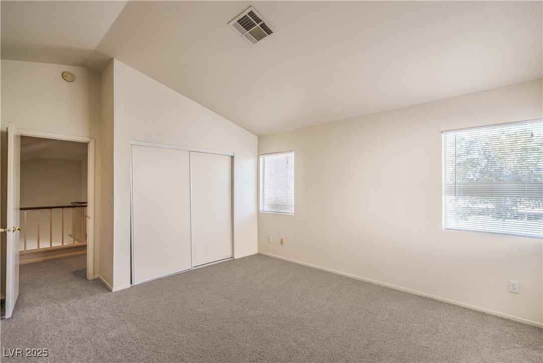 1520 Desert Ridge Avenue