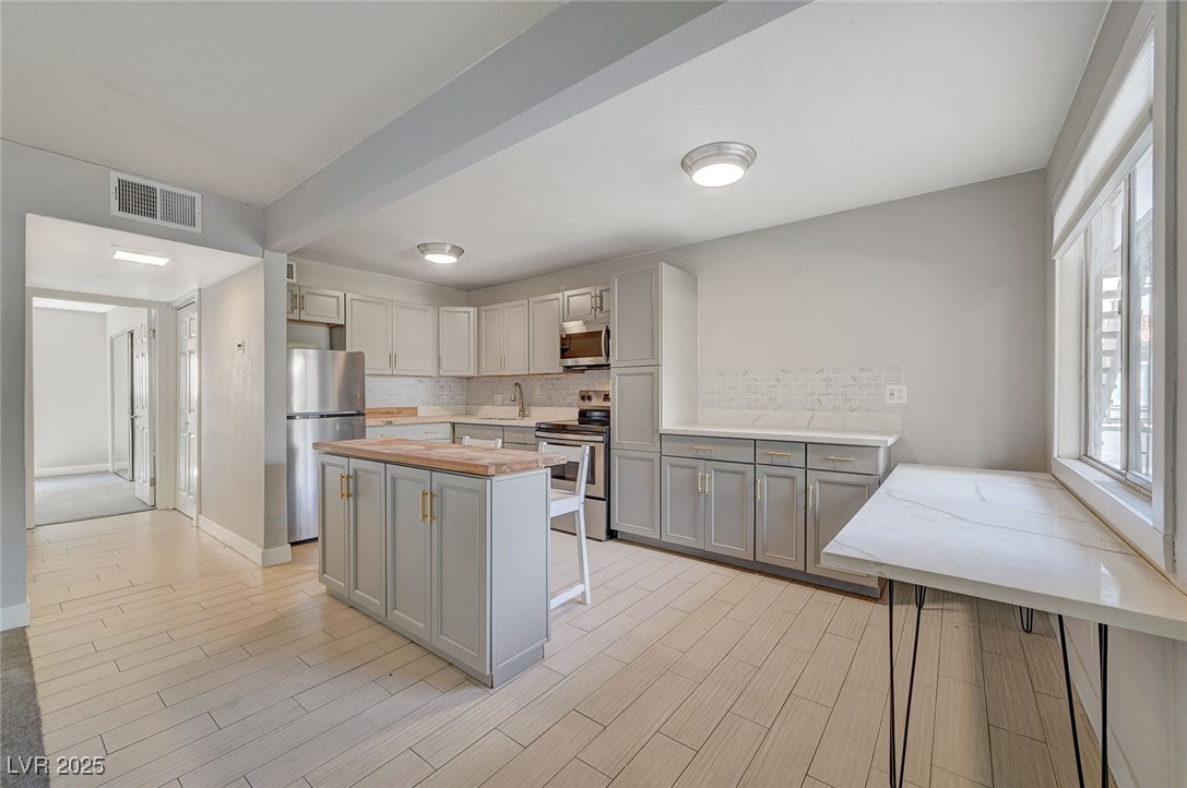 304 Orland Street 38