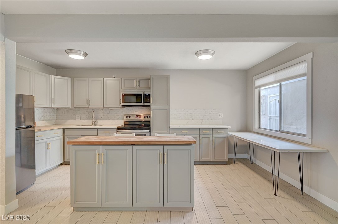 304 Orland Street 38