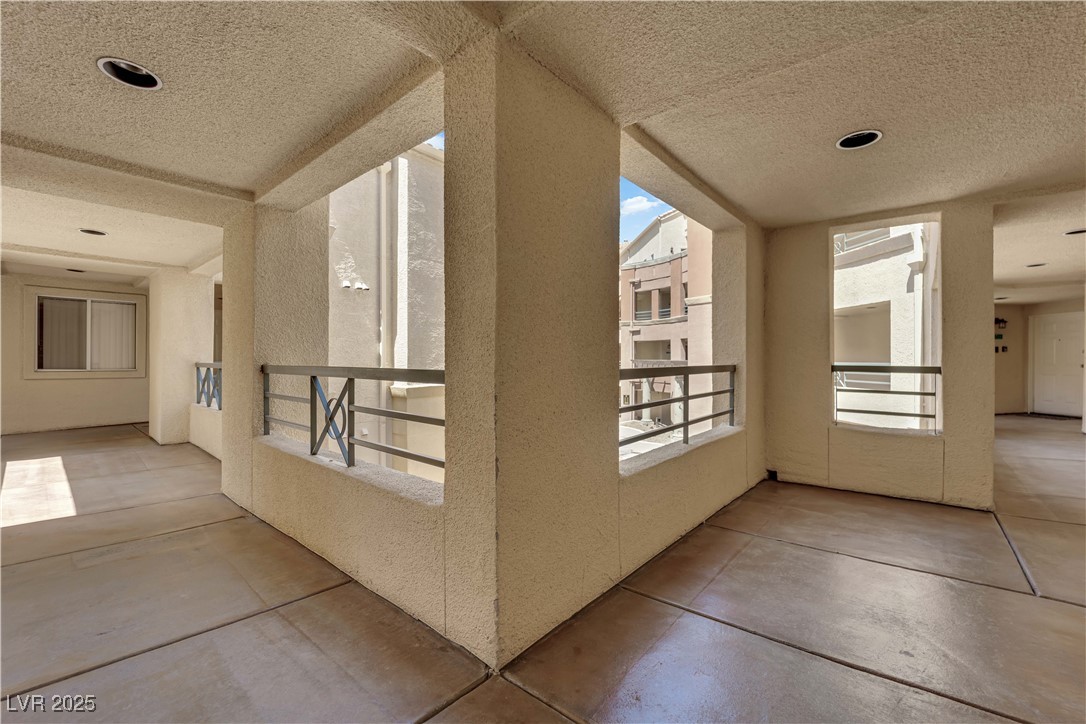 230 East Flamingo Road 223