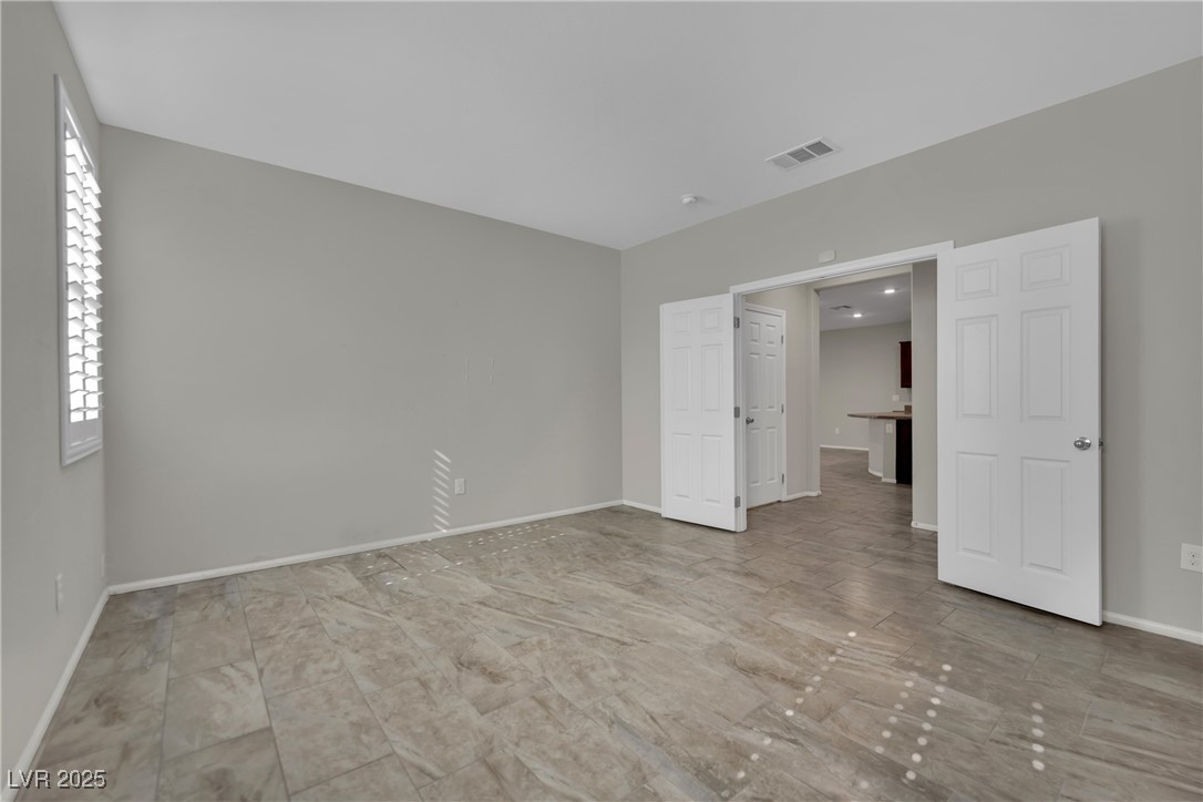 118 Scarlett View Avenue