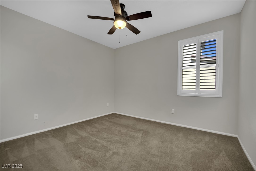 118 Scarlett View Avenue