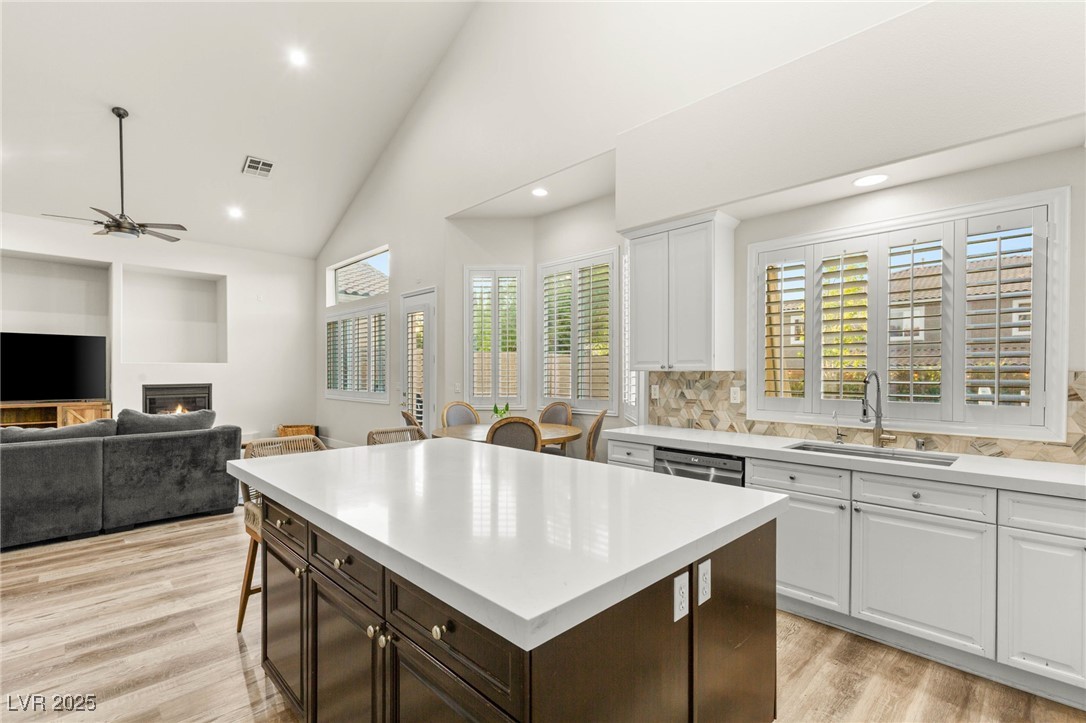 5684 BENEVENTO Court