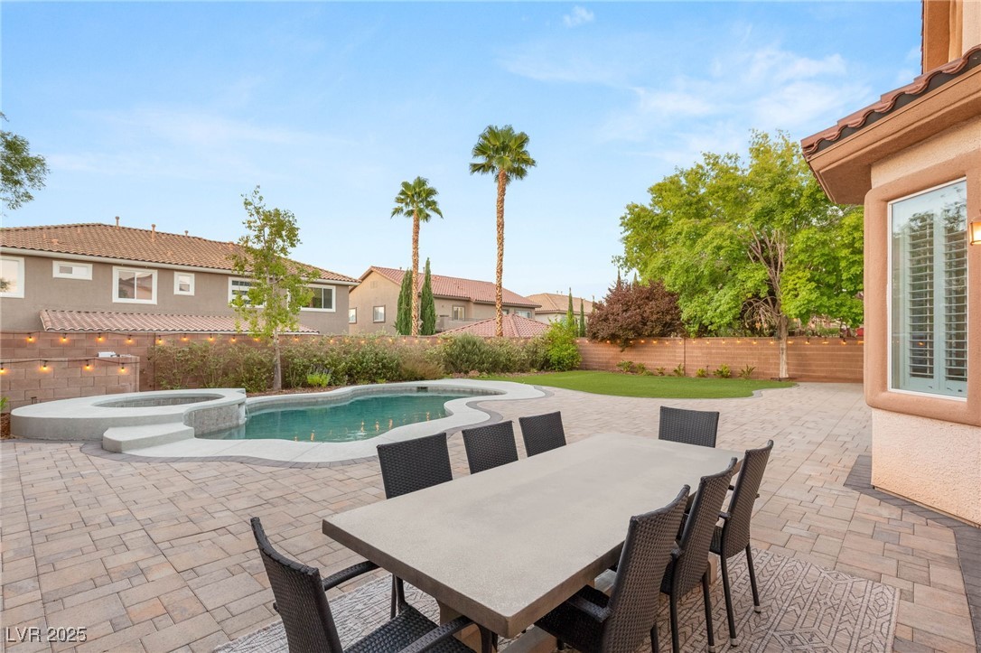 5684 BENEVENTO Court