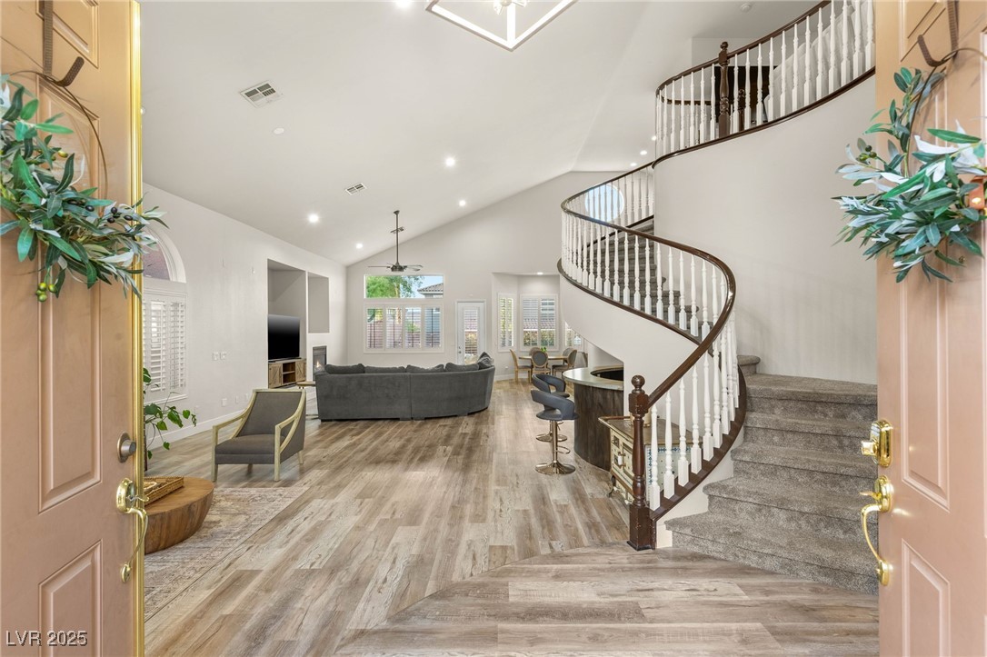 5684 BENEVENTO Court
