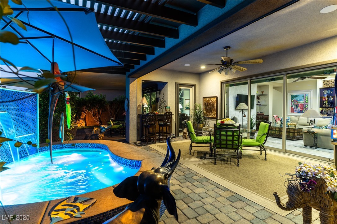 6826 Regency Crest Avenue