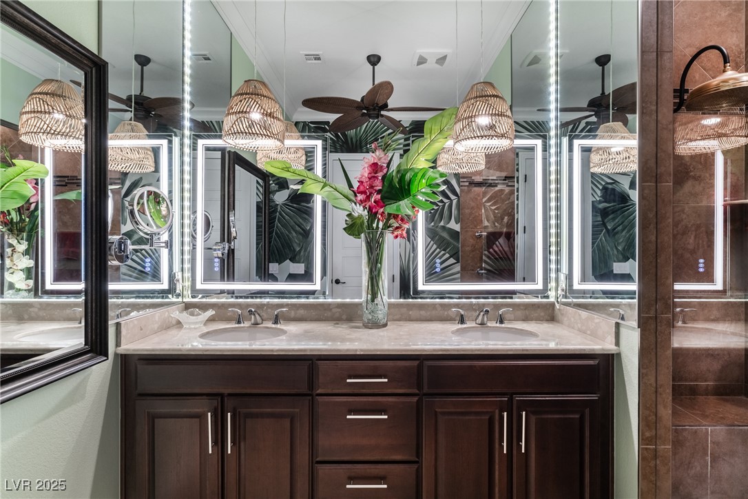 6826 Regency Crest Avenue