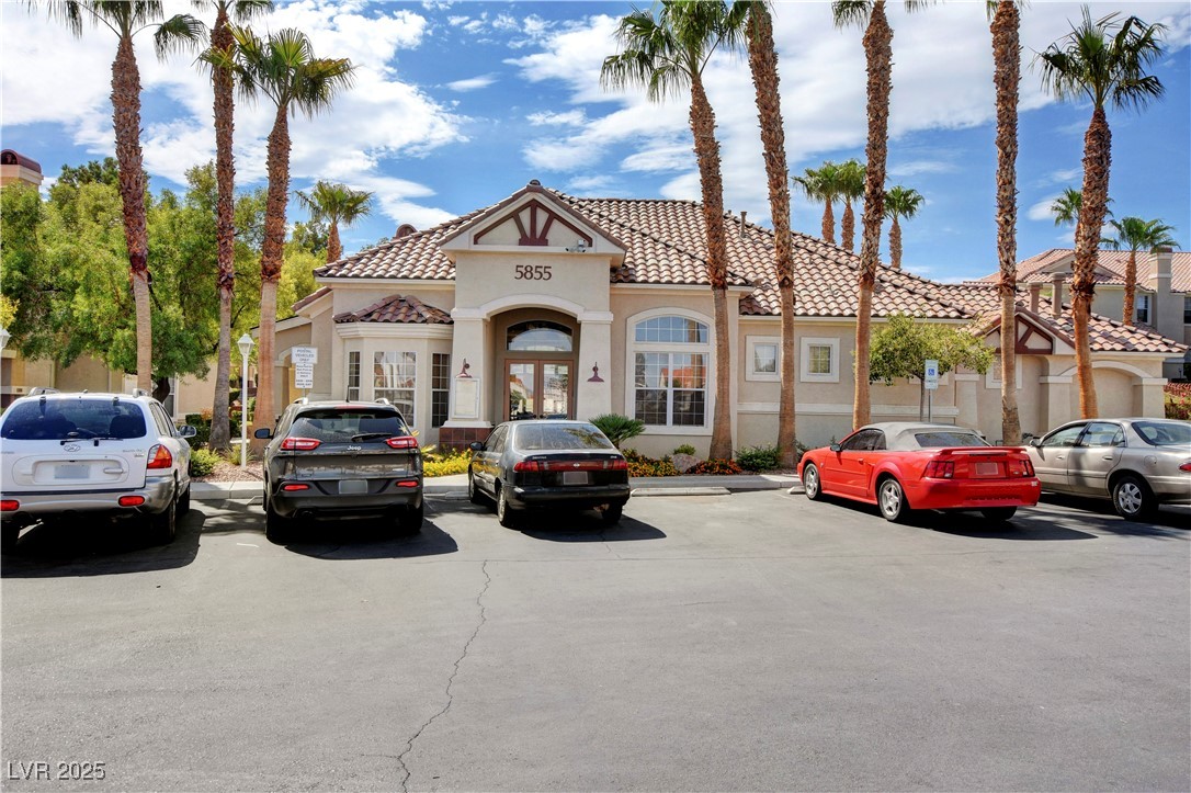 5855 Valley Drive 2060