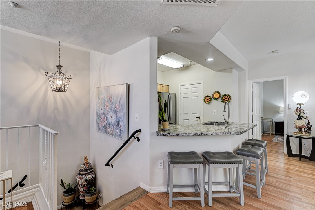 5855 Valley Drive 2060