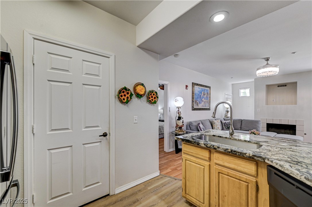 5855 Valley Drive 2060