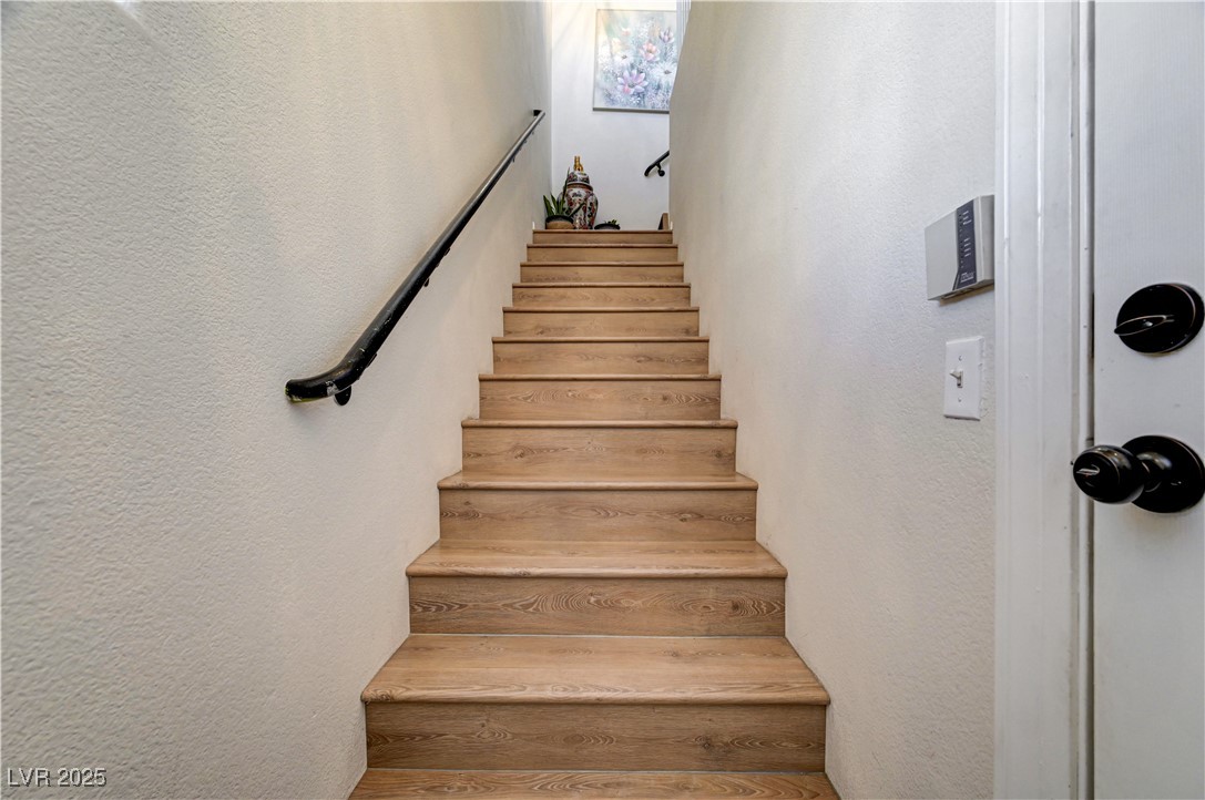 5855 Valley Drive 2060