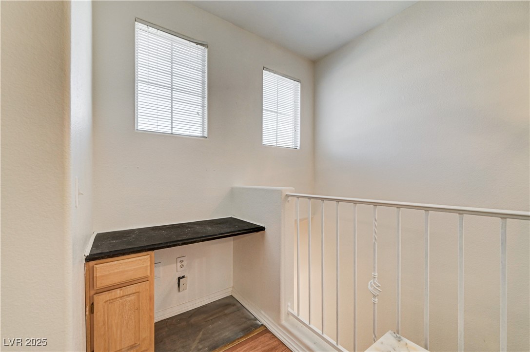 5855 Valley Drive 2060