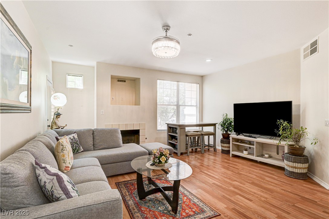 5855 Valley Drive 2060