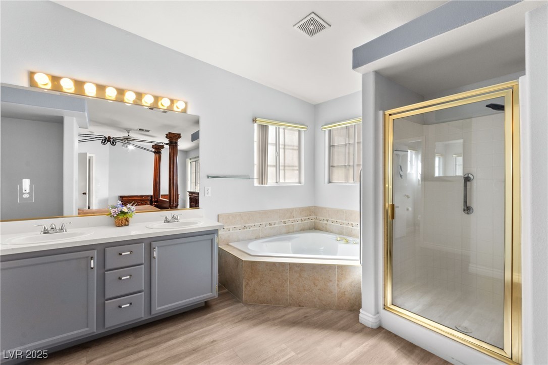 1420 Indian Hedge Drive